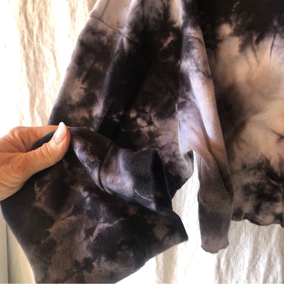 Over the Limit cropped tie dye hoodie womens size M drop shoulder - Picture 3 of 6